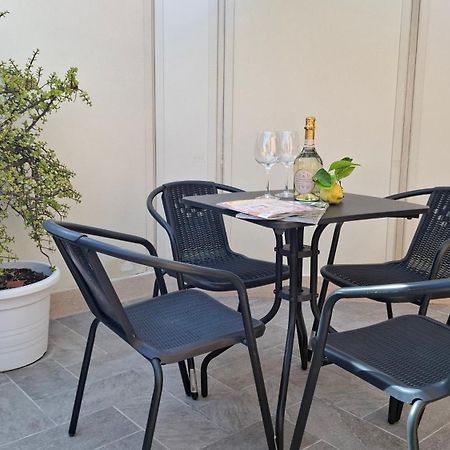 Famacri Home Roma Esterno foto
